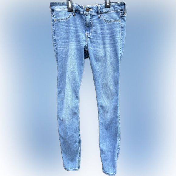 Hollister Denim - Hollister Blue Jean Leggings Size 5 regular 27W 29L